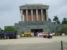 Mộc Châu – Hà Nội – Hòa Bình - Mộc Châu